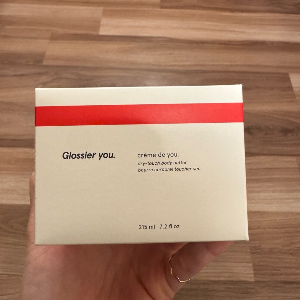 Glossier Crème de you body butter - Picture 2 of 5